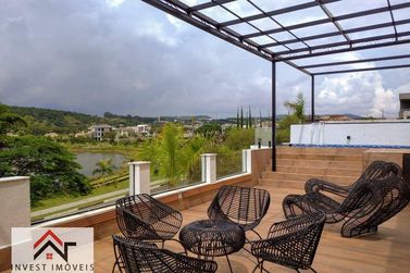 Casa &agrave; venda - 700m&sup2; - Condom&iacute;nio Shambala II