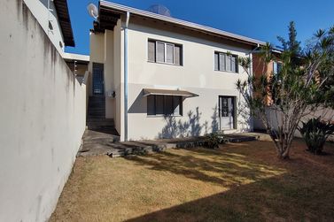 Casa &agrave; venda - 242m&sup2; - Jardim Tapajos