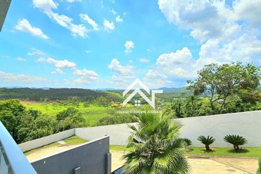 Casa &agrave; venda - 380m&sup2; - Vale do Sol
