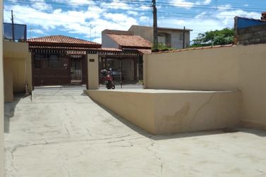 Casa &agrave; venda - JARDIM DAS CEREJEIRAS