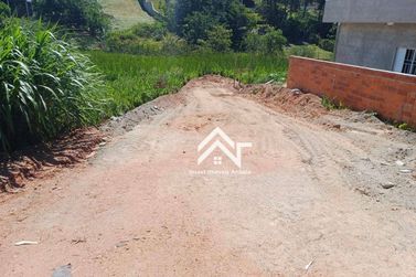 Terreno &agrave; venda - 652m&sup2; - Jardim Centen&aacute;rio