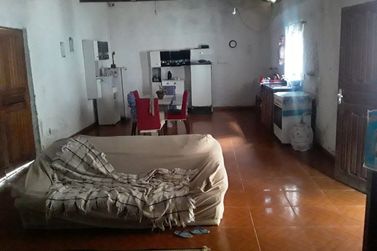 Ch&aacute;cara &agrave; venda - RIO ACIMA
