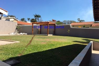 Casa &agrave; venda - 410m&sup2; - VILA ESPERIA OU GIGLIO