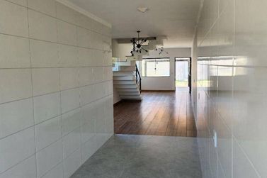 Casa &agrave; venda - 150m&sup2; - Jardim Jaragu&aacute;
