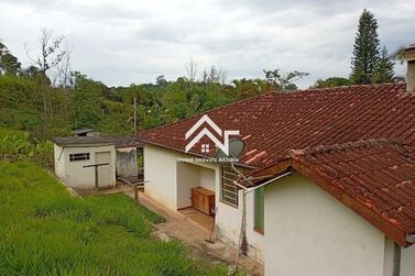 Ch&aacute;cara &agrave; venda - 2040m&sup2; - Jardim Est&acirc;ncia Brasil