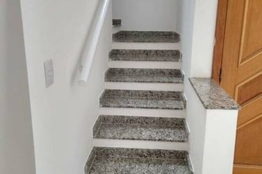 Casa &agrave; venda - 101m&sup2; - Jardim Estancia Brasil