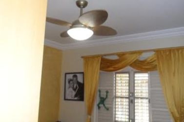 Casa &agrave; venda - 340m&sup2; - Jardim do Lago