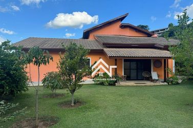 Casa &agrave; venda - 262m&sup2; - Portal dos Nobres