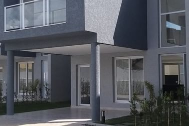 Casa &agrave; venda - 343m&sup2; - JARDIM DONA CARMELA