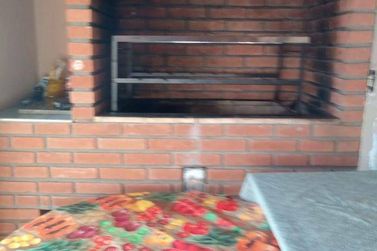 Casa &agrave; venda - 400m&sup2; - Jardim Siriema