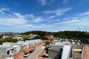 Casa &agrave; venda - 117m&sup2; - SAN FERNANDO VALLEY