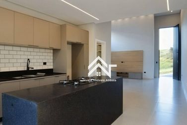 Casa &agrave; venda - 180m&sup2; - Condom&iacute;nio Portal Lamis