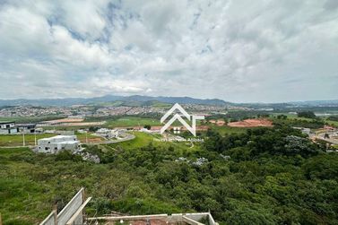 Terreno &agrave; venda - 360m&sup2; - Condom&iacute;nio Alto da Floresta