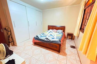 Ch&aacute;cara &agrave; venda - 4800m&sup2; - Jardim Est&acirc;ncia Brasil
