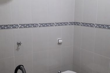 Casa &agrave; venda - 180m&sup2; - JARDIM CEREJEIRAS
