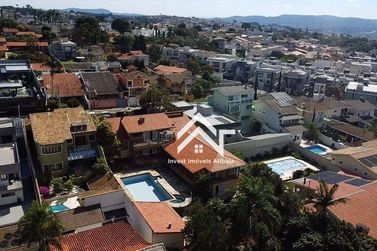 Casa &agrave; venda - 800m&sup2; - Vila Petr&oacute;polis