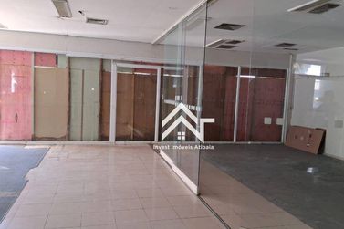 Sal&atilde;o Comercial para alugar - 369m&sup2; - Vila Esperia ou Giglio