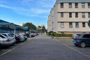 Apartamento &agrave; venda - 52m&sup2; - Centro