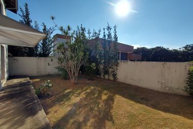 Casa &agrave; venda - 242m&sup2; - Jardim Tapajos