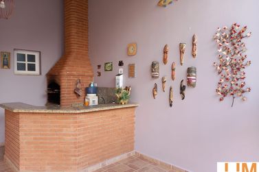 Casa &agrave; venda - 343m&sup2; - Jardim Itaperi