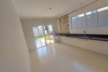 Casa &agrave; venda - 115m&sup2; - JARDIM DO LAGO