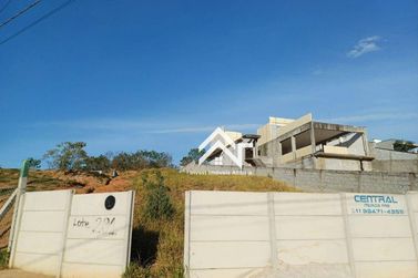 Terreno &agrave; venda - 778m&sup2; - Jardim Centen&aacute;rio