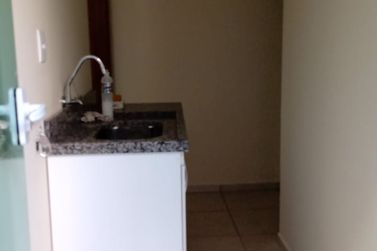 Sal&atilde;o Comercial &agrave; venda - centro