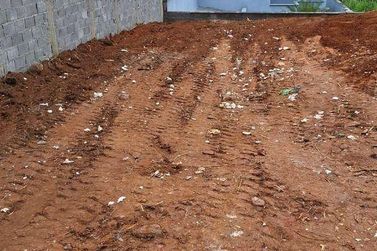 Terreno &agrave; venda - 400m&sup2; - Jardim dos Pinheiros