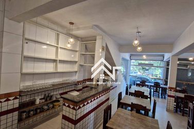 Sal&atilde;o Comercial para alugar - 565m&sup2; - Centro