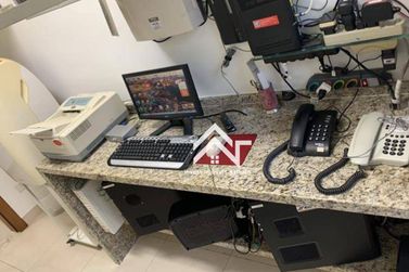 Sala Comercial &agrave; venda - 370m&sup2; - Jardim Brasil