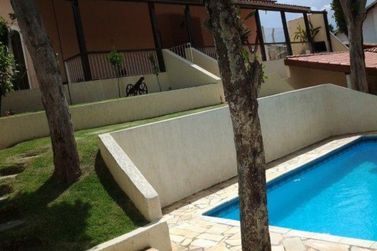 Casa &agrave; venda - 450m&sup2; - Nova Gard&ecirc;nia