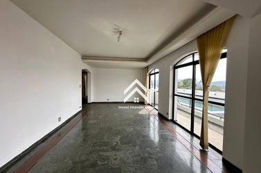 Apartamento para alugar - 227m&sup2; - Centro