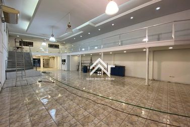 Sal&atilde;o Comercial para alugar - 750m&sup2; - Recreio Estoril