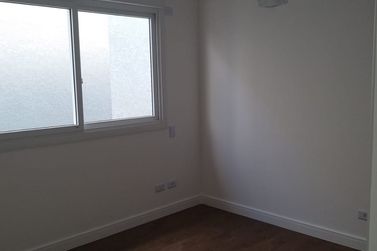 Casa &agrave; venda - 343m&sup2; - JARDIM DONA CARMELA