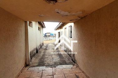 Sala Comercial &agrave; venda - 250m&sup2; - Centro
