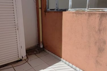 Sal&atilde;o Comercial para alugar - 27m&sup2; - Centro