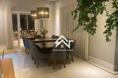 Casa &agrave; venda - 650m&sup2; - Condom&iacute;nio Osato
