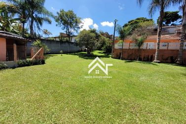 Ch&aacute;cara &agrave; venda - 891m&sup2; - Jardim Imperial