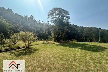 Ch&aacute;cara &agrave; venda - 216000m&sup2; - Joanopolis