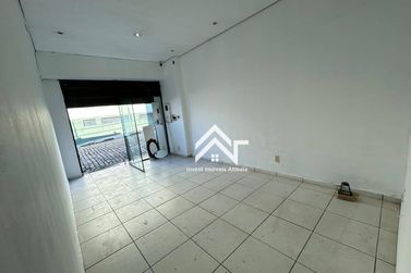 Sal&atilde;o Comercial para alugar - 50m&sup2; - Centro