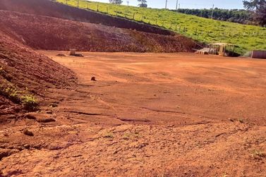 Terreno &agrave; venda - 18000m&sup2; - Bairro do Ribeir&atilde;o