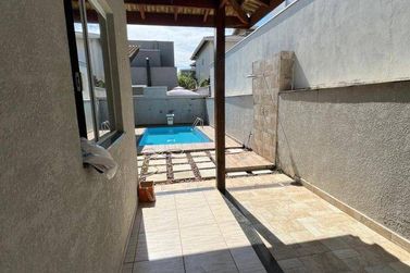 Casa &agrave; venda - 121m&sup2; - Atibaia Park I