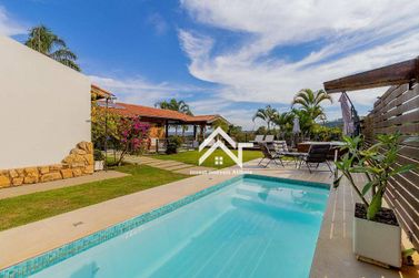 Casa &agrave; venda - 355m&sup2; - Condominio Est&acirc;ncia Parque de Atibaia