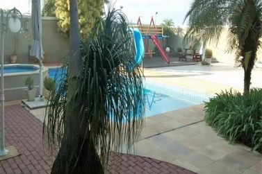 Casa &agrave; venda - 899m&sup2; - Jardim Paulista