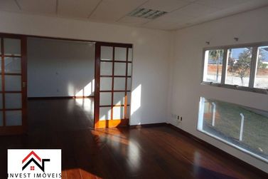 Sal&atilde;o Comercial para alugar - 3857m&sup2; - Distrito Industrial Alfredo Relo
