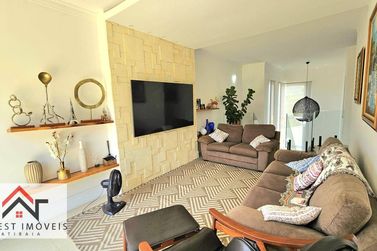 Casa &agrave; venda - 380m&sup2; - Country Felix