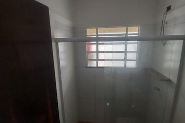 Casa para alugar - 70m&sup2; - JARDIM DAS CEREJEIRAS
