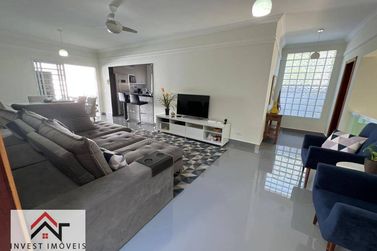 Casa &agrave; venda - 213m&sup2; - Vila Gard&ecirc;nia