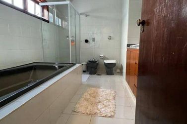 Casa para alugar - 350m&sup2; - Rio Abaixo