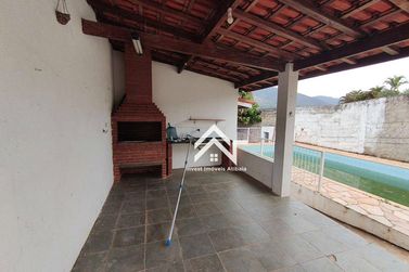 Casa &agrave; venda - 180m&sup2; - Vila Petr&oacute;polis